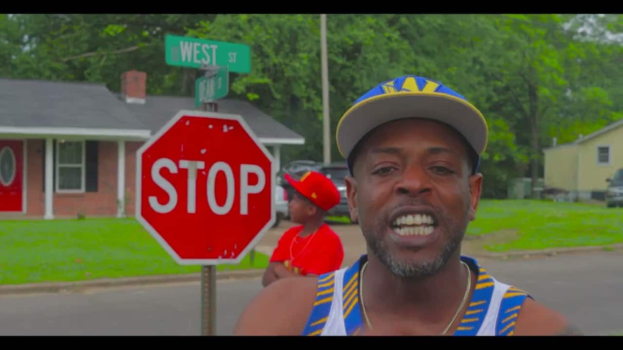 CruNkNbuCk feat. Terror – FEEL SO GOOD (Video)